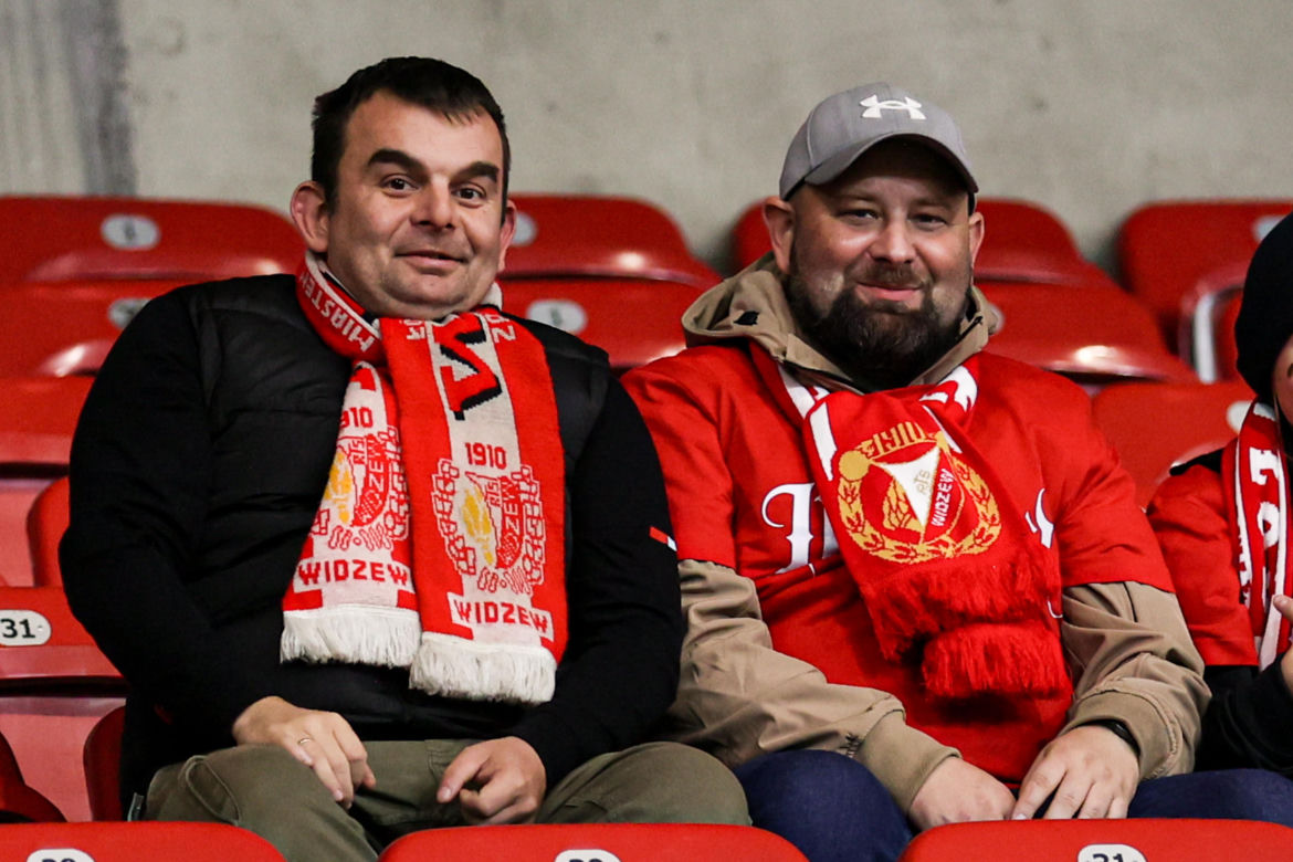 Widzew Łódź - Wisła Kraków; Zdjęcia kibiców i zawodników z meczu 11. kolejki PKO BP Ekstraklasy 2026/27
