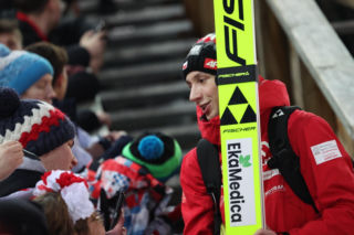 Mikołajki w Wiśle nie takie, na jakie liczyliśmy. Co po konkursie powiedzieli polscy skoczkowie?