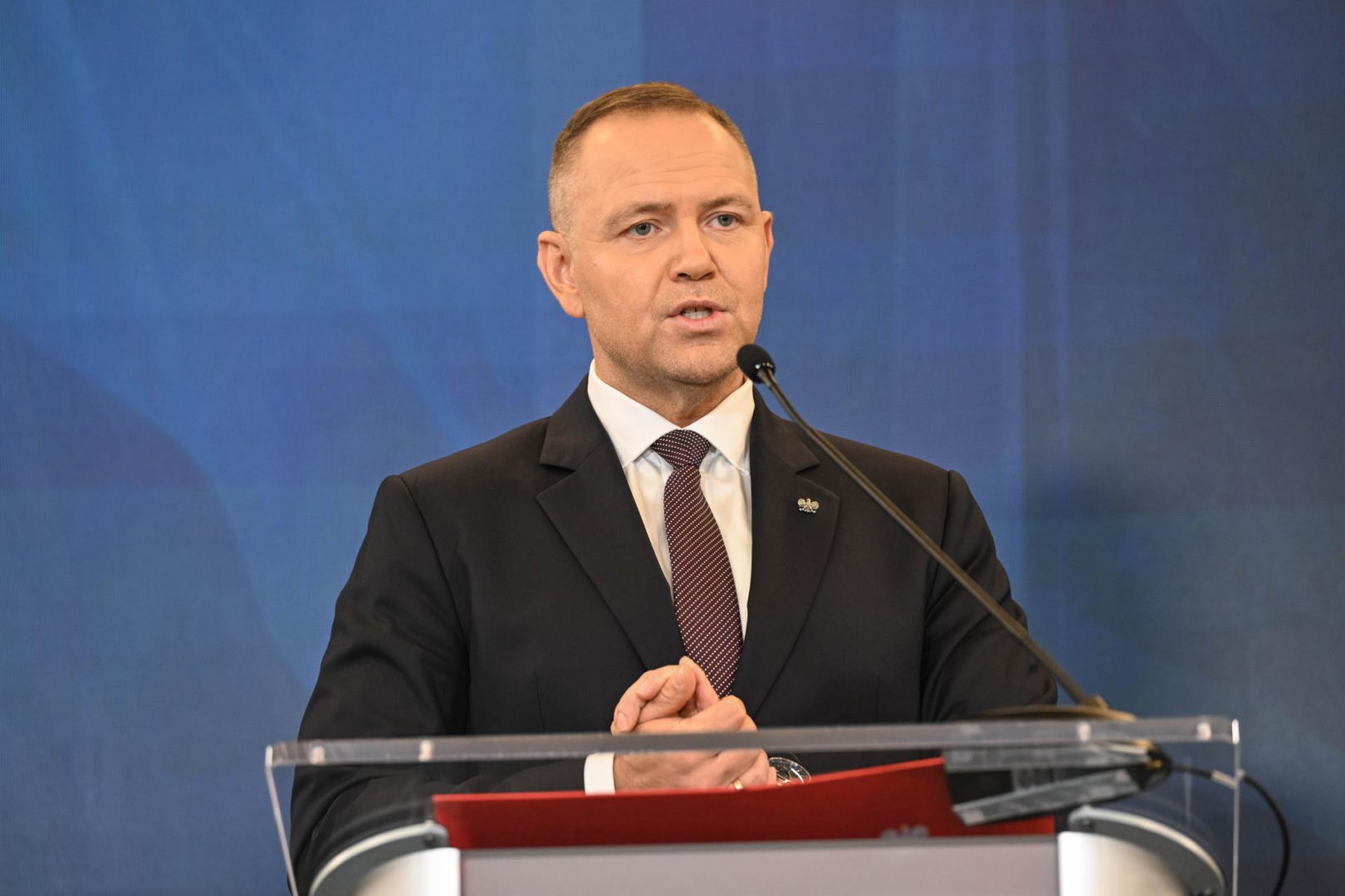 Nawrocki reaguje na burzę o 100 tys. dolarów. Padły stanowcze słowa