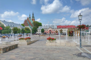 Zasłynęło z kopalni należących do króla. To jedno z najpiękniejszych miast w Małopolsce