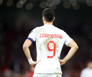 Hiszpanie biją na alarm w sprawie Lewandowskiego. Może usłyszeć najgorszą wiadomość, nie wygląda to dobrze