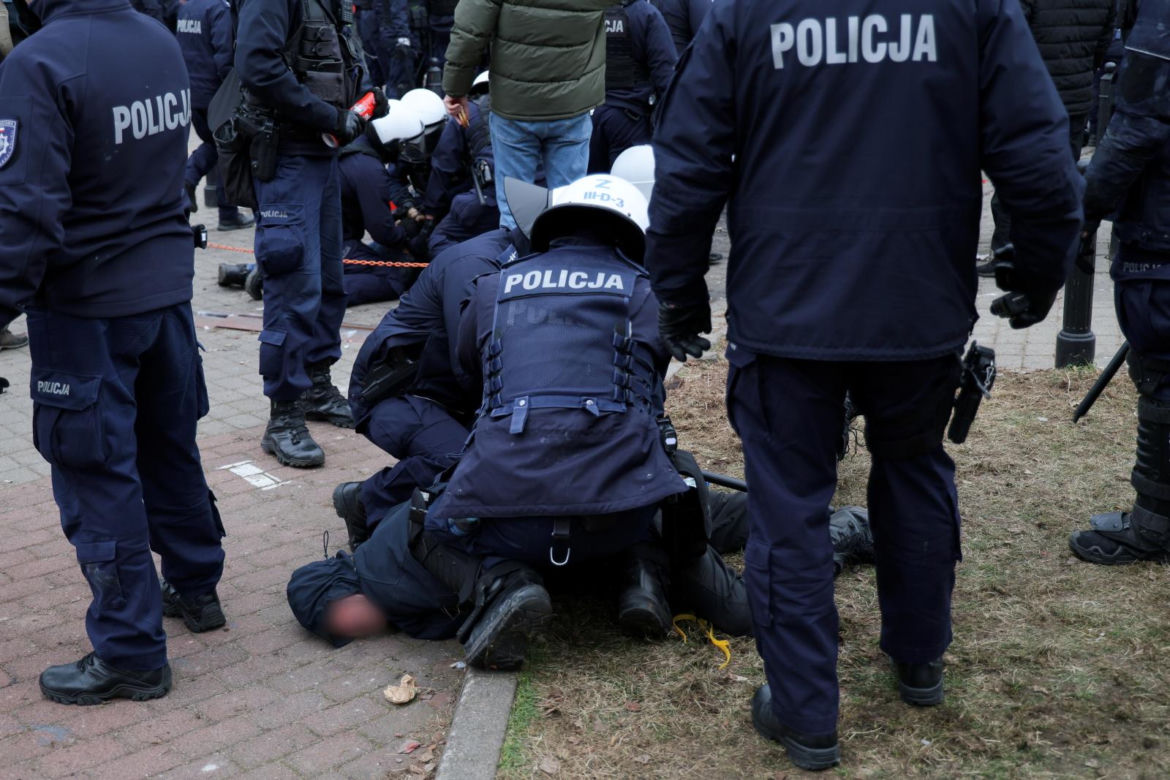 Protest rolników pod Sejmem - starcia z policją