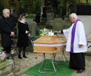 Pogrzeb matki Andrzeja Seweryna