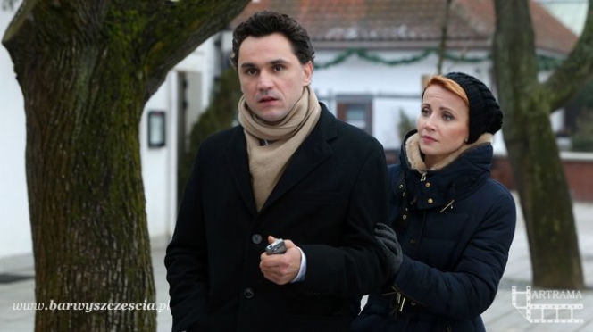 Barwy szczęścia odc. 1125. Marta Walawska (Katarzyna Zielińska), Piotr (Piotr Jankowski)