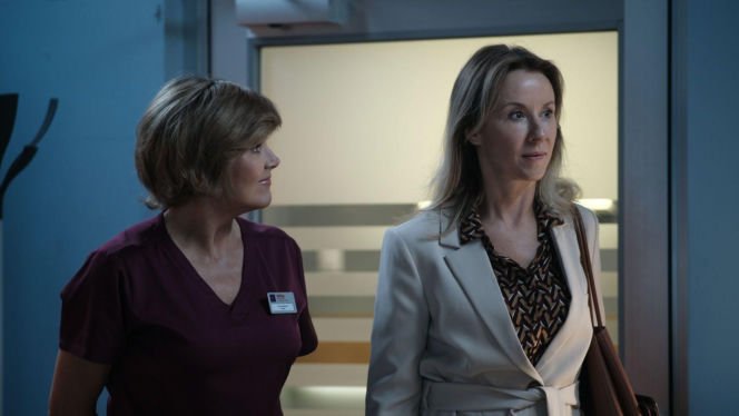 Na dobre i na złe odc. 975. Anita (Katarzyna Ankudowicz), Lucyna Sikorka (Anna Samusionek)