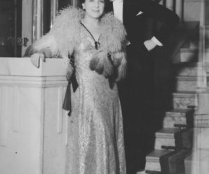 Sylwestrowe bale w II RP. Elegancja, szampan i mazur o północy