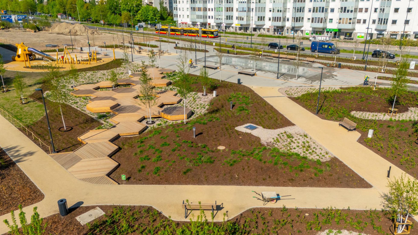 Park nad Południową Obwodnicą Warszawy na Ursynowie