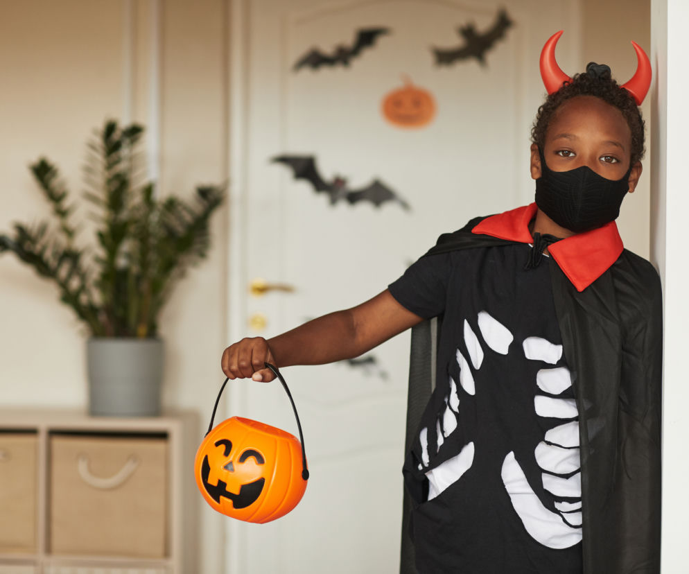 stroje na halloween DIY