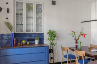 Metamorfoza mieszkania po babci. 100-letnia ceglana ściana, stół z duszą i mnóstwo ograniczeń