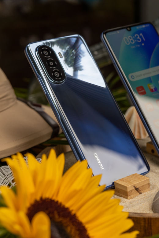 Huawei nova Y70 i nova Y90