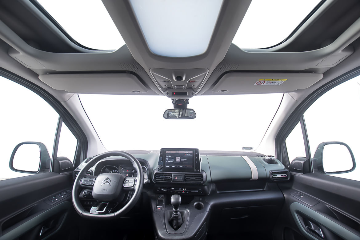 Citroen Berlingo Shine 1.5 BlueHDI 130 KM 6MT
