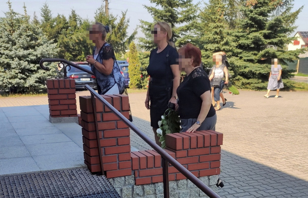 Serce pęka na widok grobu rodziny, która zginęła w wypadku pod Emilianowem