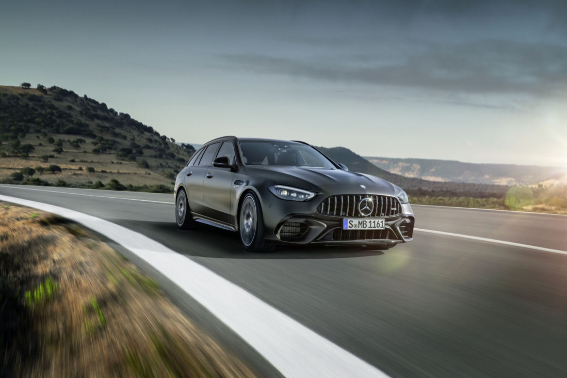 Mercedes-AMG C 63 S E Performance (2023)