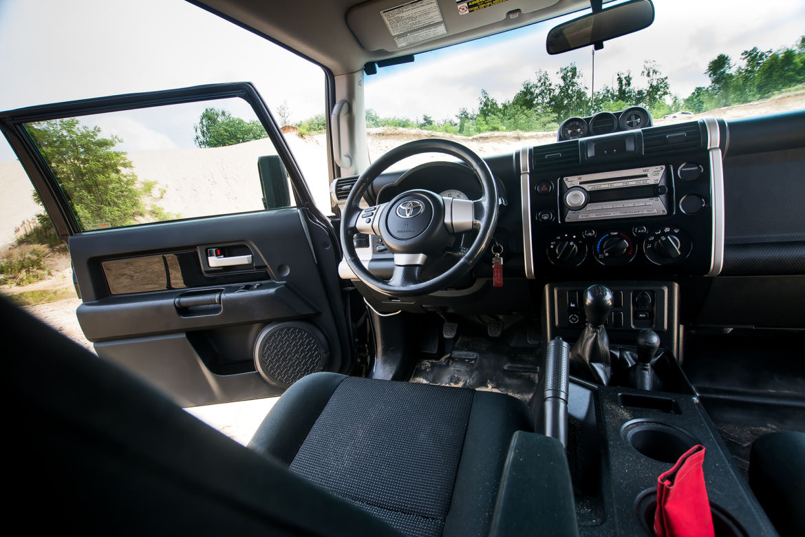 Toyota FJ Cruiser 4.0 V6 z instalacją CNG