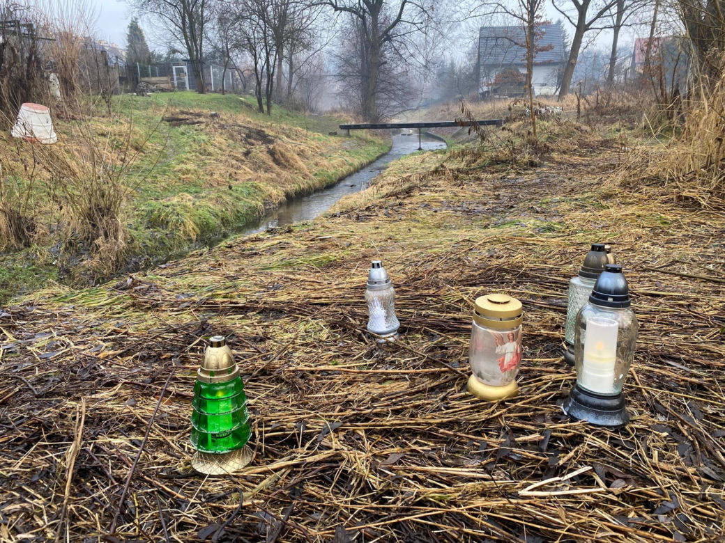Jelenia Góra: Pogrzeb 11-letniej Danusi. Całe miasto pogrążone w smutku