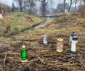 Jelenia Góra: Pogrzeb 11-letniej Danusi. Całe miasto pogrążone w smutku