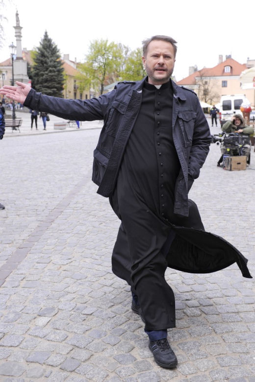 "Ojciec Mateusz" zarobił 10 milionów. Artur Żmijewski