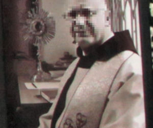 Siostra zamordowanego księdza płakała, gdy oczytywali wyrok dla Rafała J. Tego najbardziej bały się ofiary