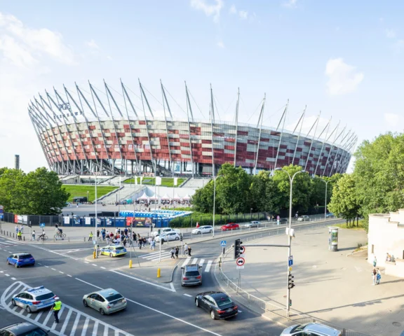 Mata z koncertami na PGE Narodowym. Jak wygodnie dojechać i wrócić?