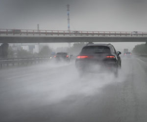 Pogoda na poniedziałek. Śnieg, deszcz ze śniegiem i ostrzeżenia IMGW