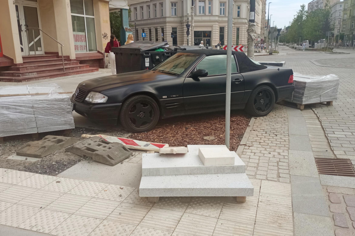 "Mistrz parkowania" w centrum Szczecina. Spotkała go niecodzienna "kara"