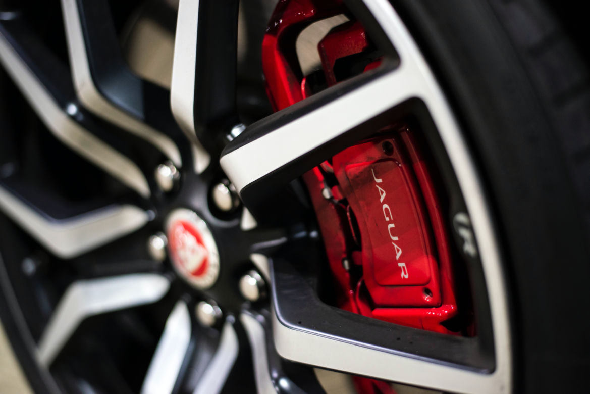 Jaguar F-Type R