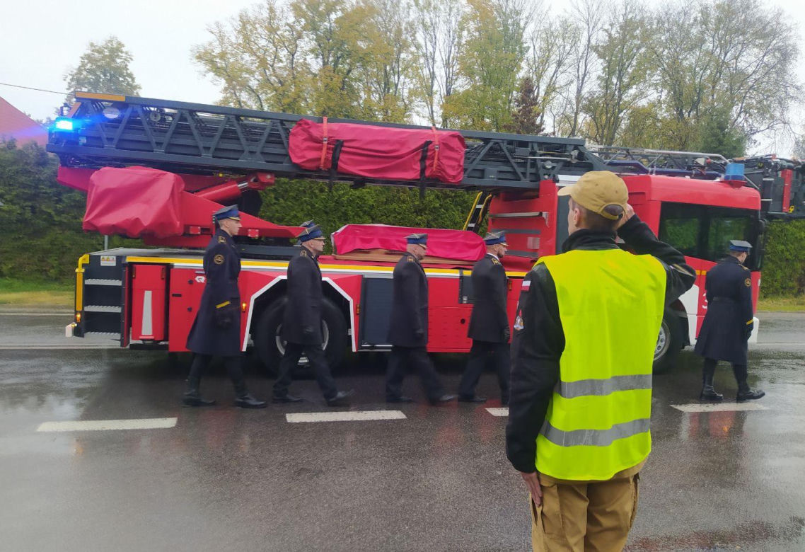 Pogrzeb asp. Bartłomieja Pieroga, jednego z dwóch strażaków, którzy zginęli w pożarze w Nisku