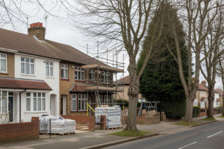 Jarosław Kaczyński i remont na Żoliborzu. Kiedy polityk wróci do domu?
