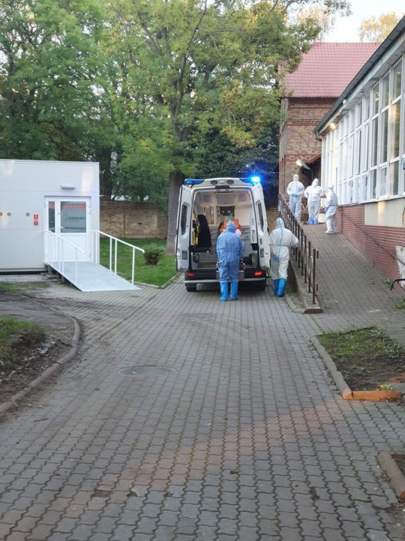 Pensjonariusze z DPS dla Kombatantów w Zielonej Górze zostali ewakuowani 
