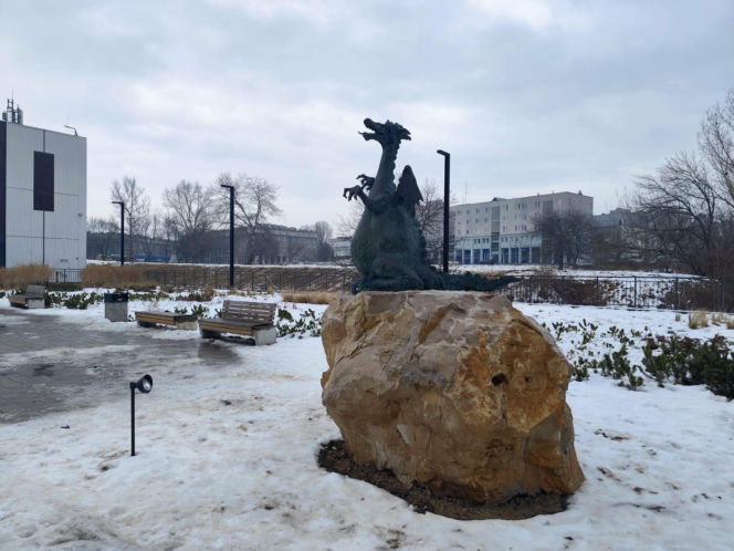 W Krakowie, jest drugi Smok Wawelski! Przez lata niszczał w zapomnieniu, teraz ma nowe życie