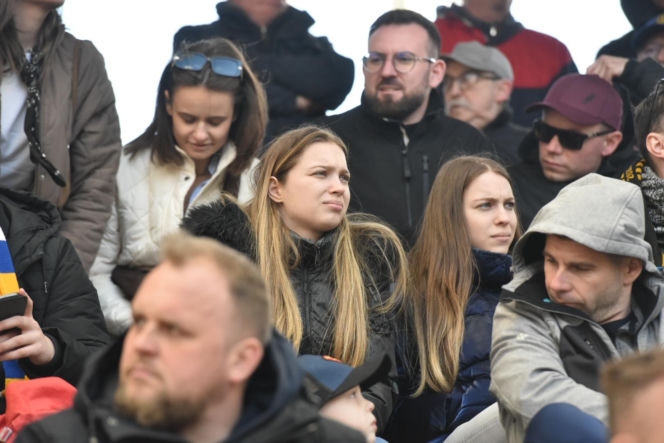 PRES Grupa Deweloperska Toruń - Stelmet Falubaz Zielona Góra, zdjęcia kibiców i zawodników ze sparingu na Motoarenie