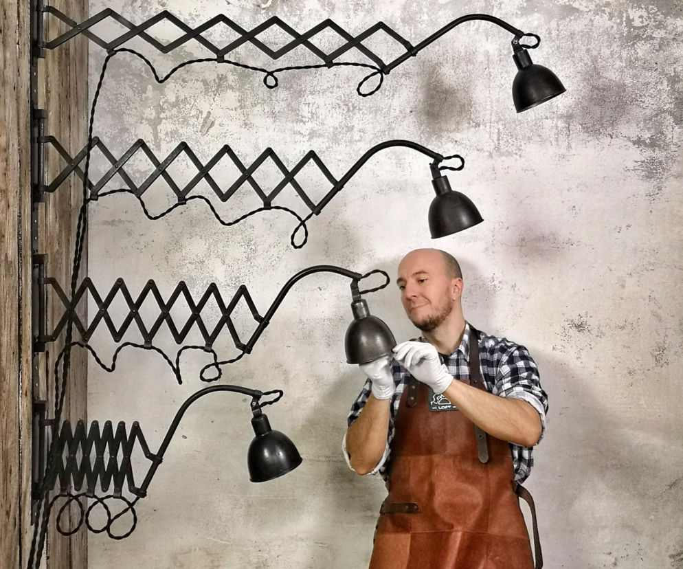 Te industrialne lampy mają dusze, oświetlają muzea i mieszkania. To ich drugie życie