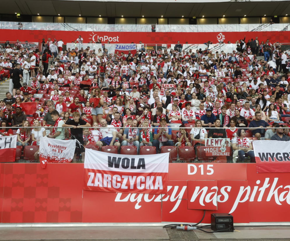 Mecz Polska – Nigeria. Tłumy na Stadionie Narodowym i gorący doping dla drużyny Jana Urbana