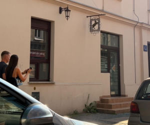 Tak wyglądały polskie fast foody. Pizza i zapiekanki smakowały obłędnie. To nie wszystko