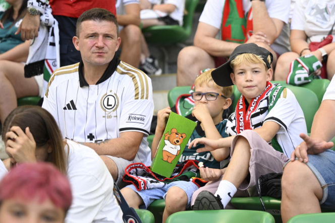 Legia Warszawa - Zagłębie Lubin: Zdjęcia kibiców