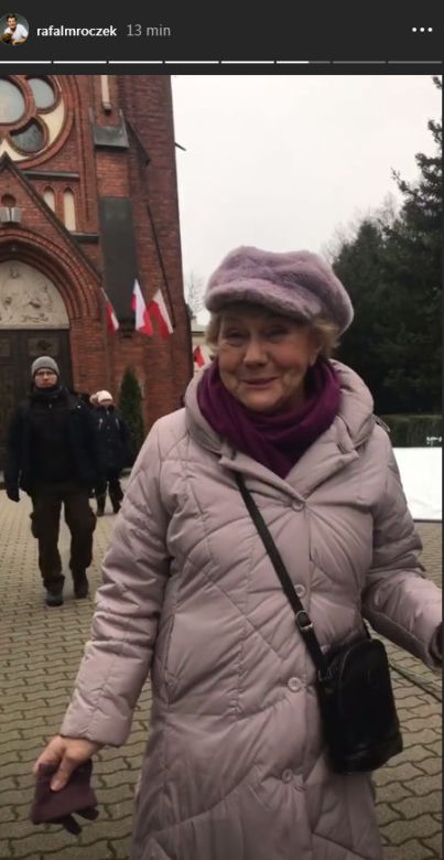M jak miłość. Barbara (Teresa Lipowska) na chrzcinach bliźniaczek