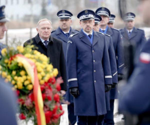 Policjant zainterweniował na urlopie i zginął. Andrzej Struj śmiertelnie dźgnięty nożem. To był szok