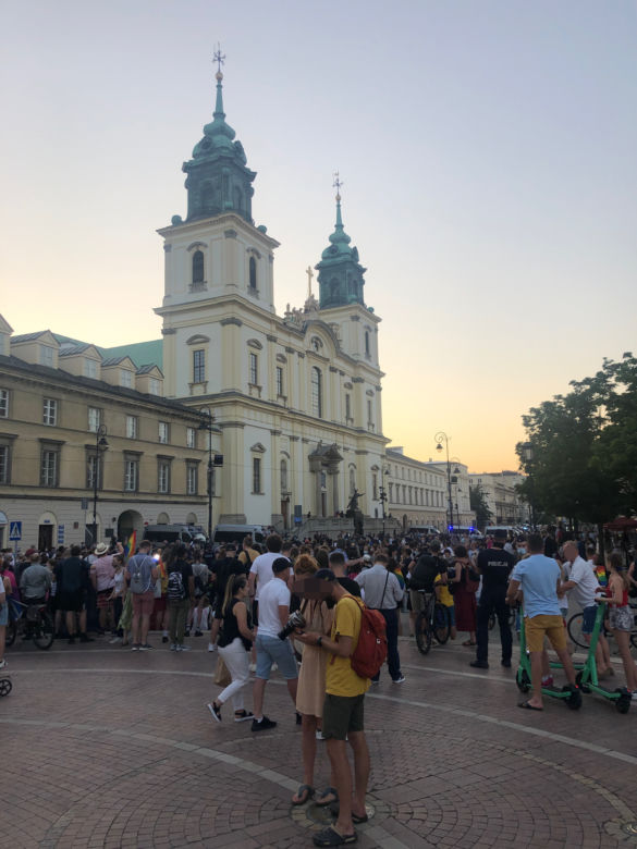Protest na Krakowskim Przedmieściu