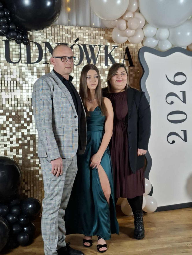 Studniówka 2026 maturzystów II LO w Starachowicach