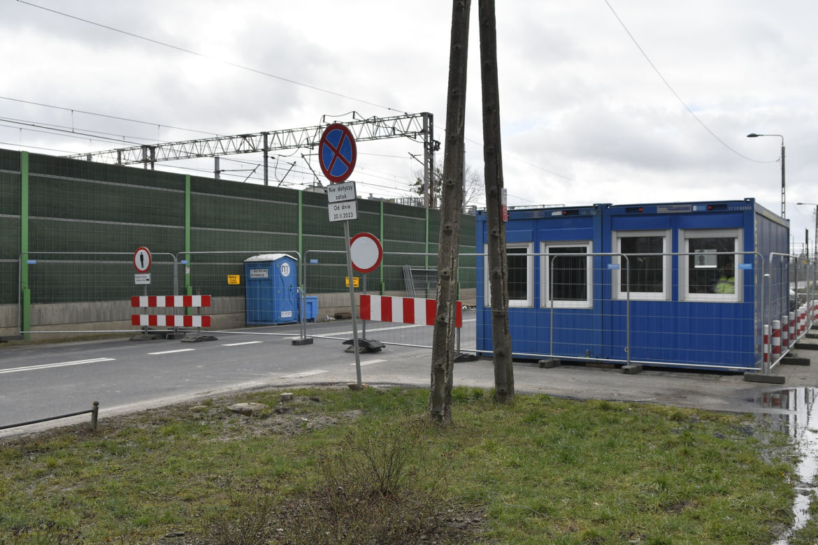 Zaczął się remont wiaduktu nad Globusową. Sprawdź utrudnienia 