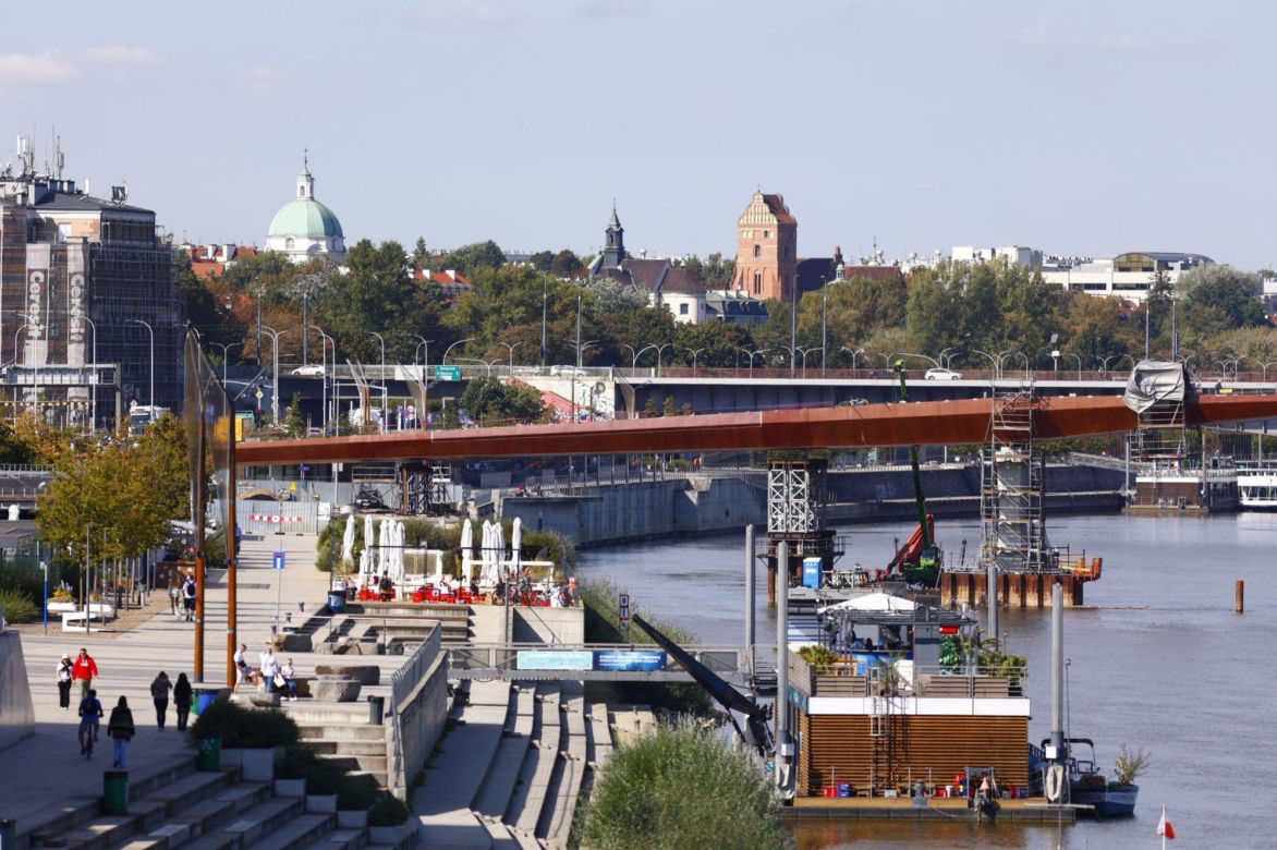 Budowa przeprawy przez Wisłę w Warszawie dla pieszych i rowerzystów
