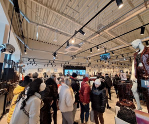 Po Tesco powstał Park S1. Oficjalne otwarcie przyciągnęło tłumy