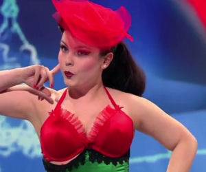 MAM TALENT 5, odc. 1. BETTY Q. pokaże PIERSI i pobudzi Marcina PROKOPA