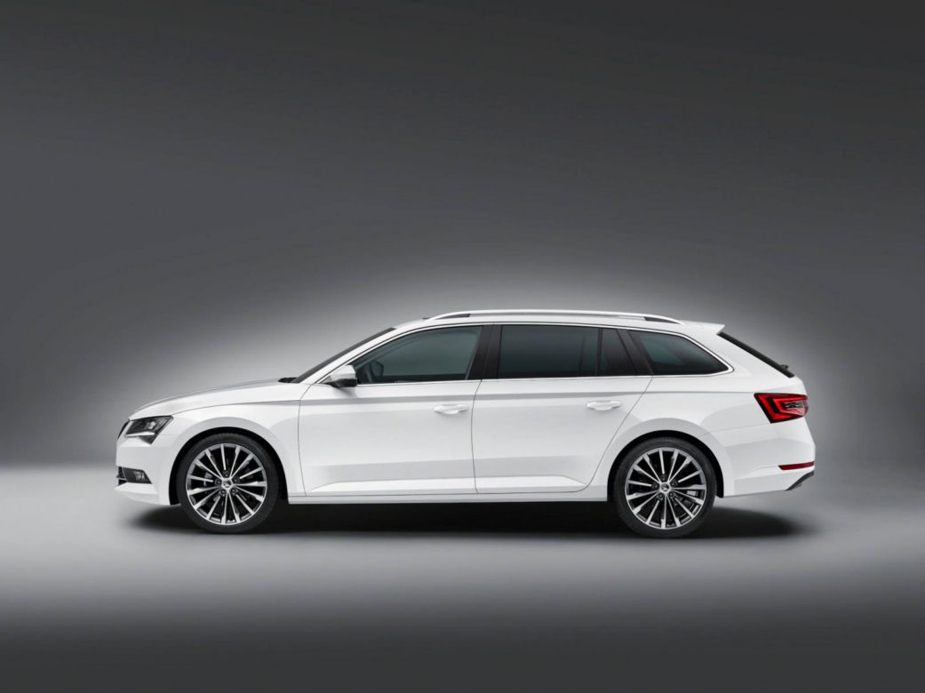Skoda Superb Combi trzecia generacja