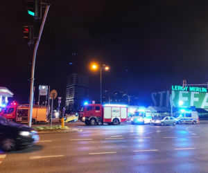 Wypadek na Ostrobramskiej. Skoda dachowała. Kobieta w ciąży w szpitalu 