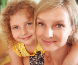 Choroba 6-letniej gwiazdy M jak miłość. Hania Nowosielska i jej mama ujawniły co się dzieje - ZDJĘCIA