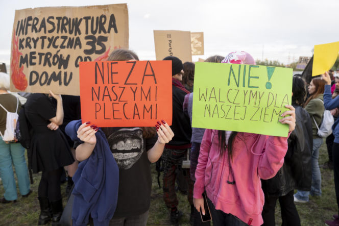 Protest w Piasecznie przeciwko Data Center