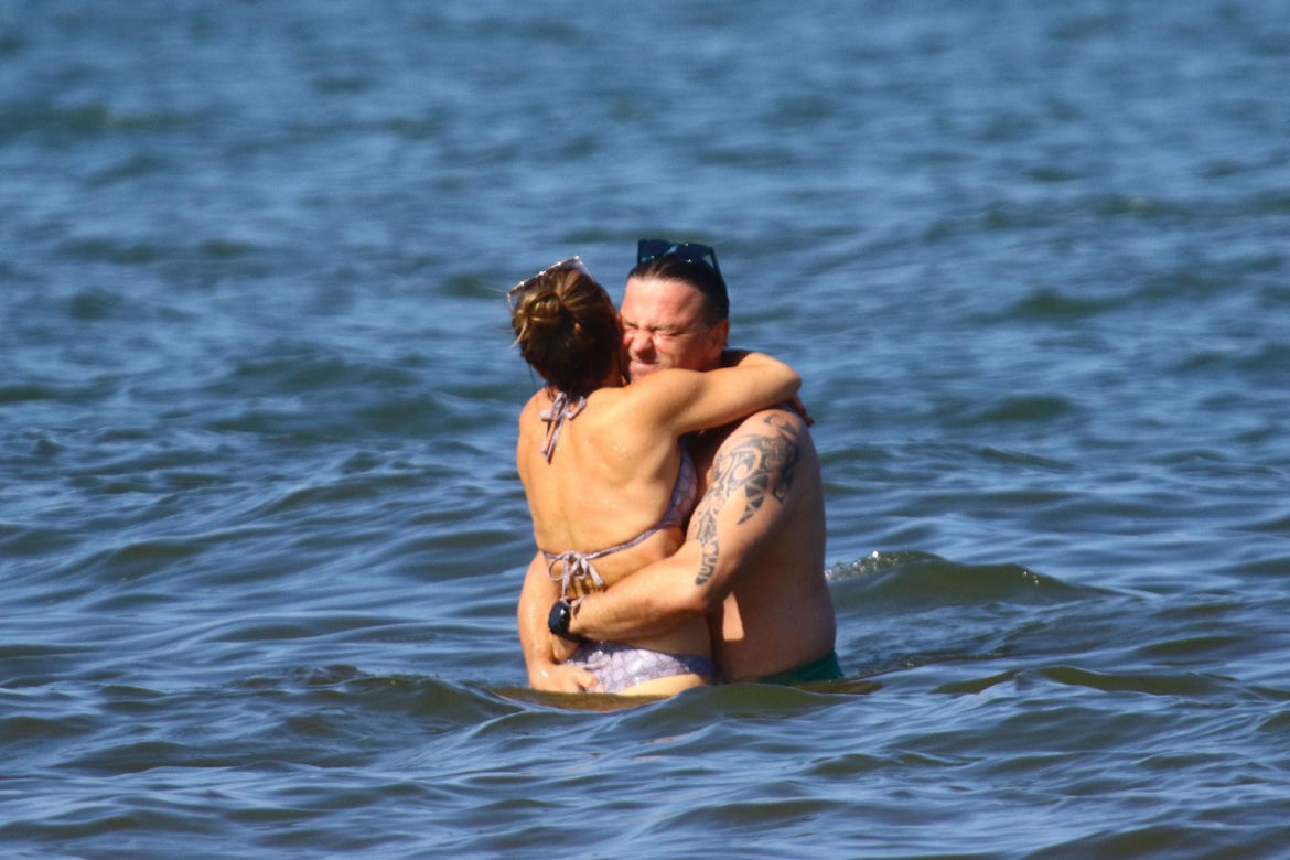 Edyta Herbuś na plaży