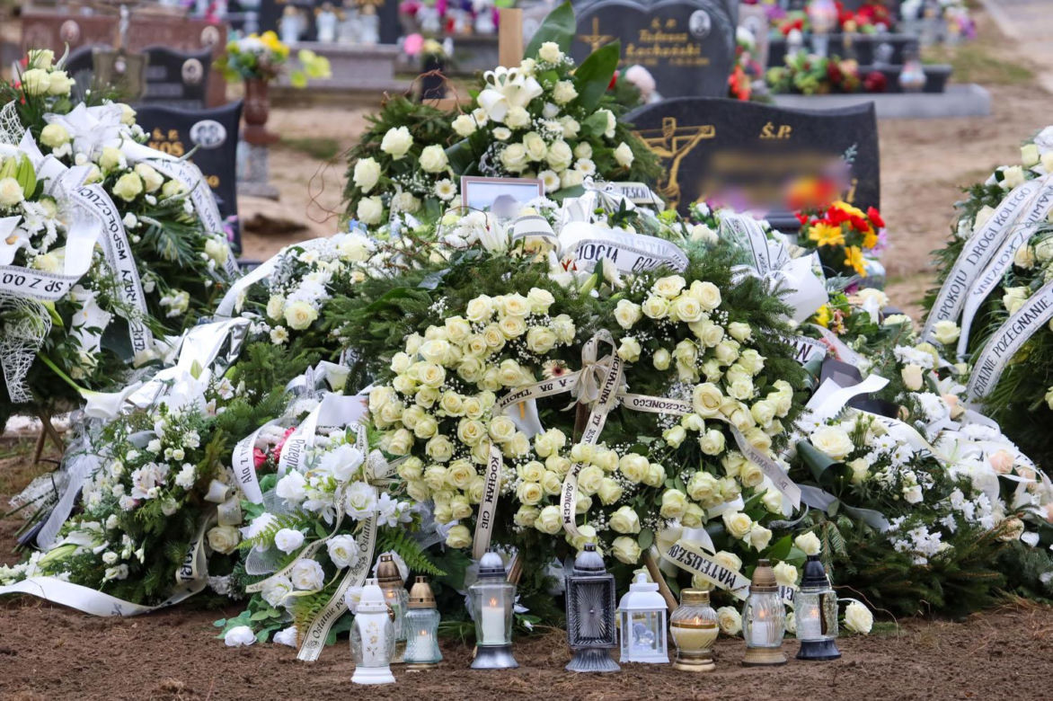 Tragiczny wypadek pod Dobrzykami. Mateusz zginął 400 metrów od domu