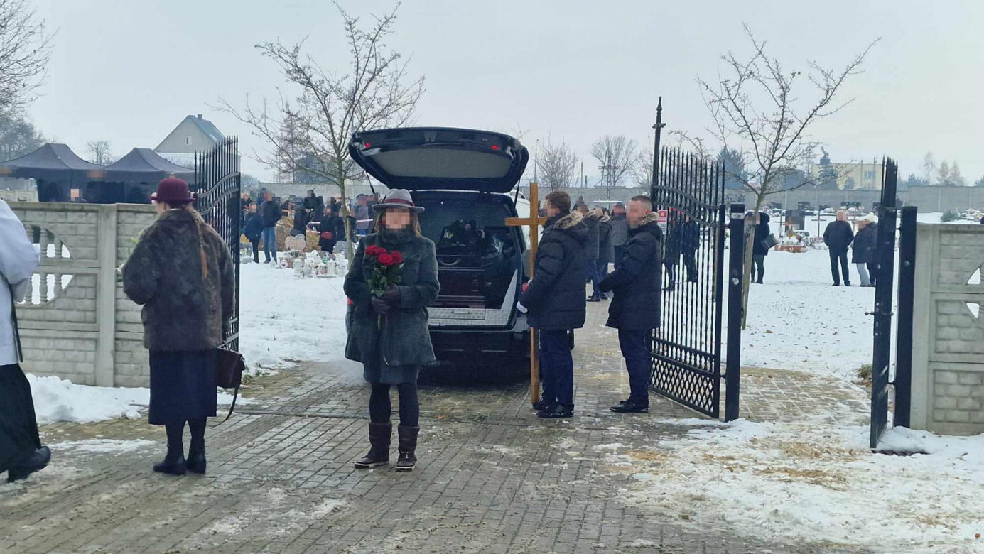 Pogrzeb Gabriela Seweryna. Tłumy żegnały gwiazdora "Królowych życia"